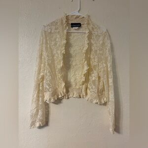 The Pyramid Collection Ivory Lace cardigan Top Size: 1X
